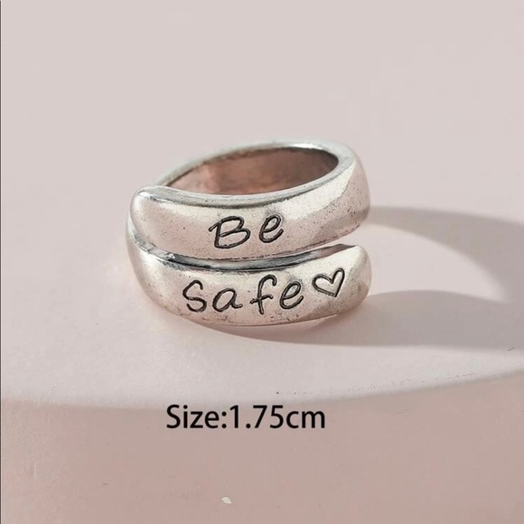 Silver “Be Safe” Wrap Quote Ring - Picture 5 of 8